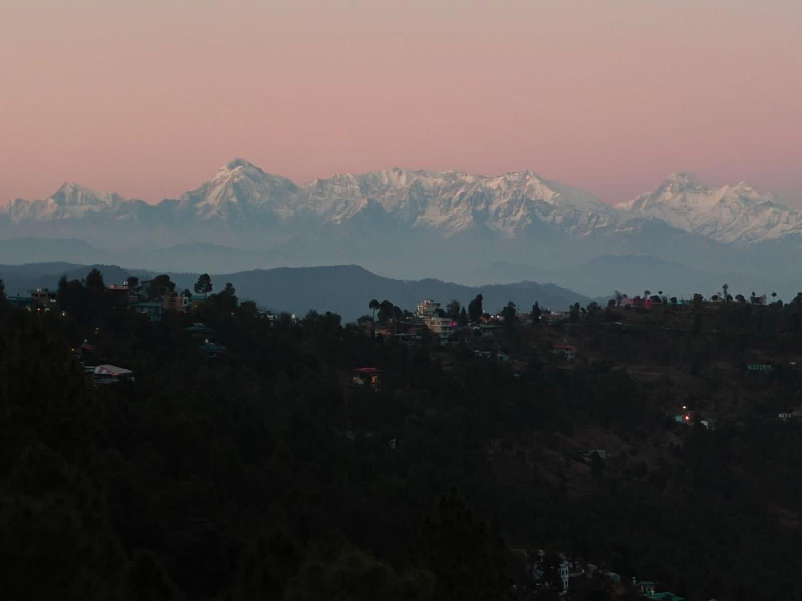The Himalayan Heights Satya'S Kasardevi Hotell Almora Exteriör bild