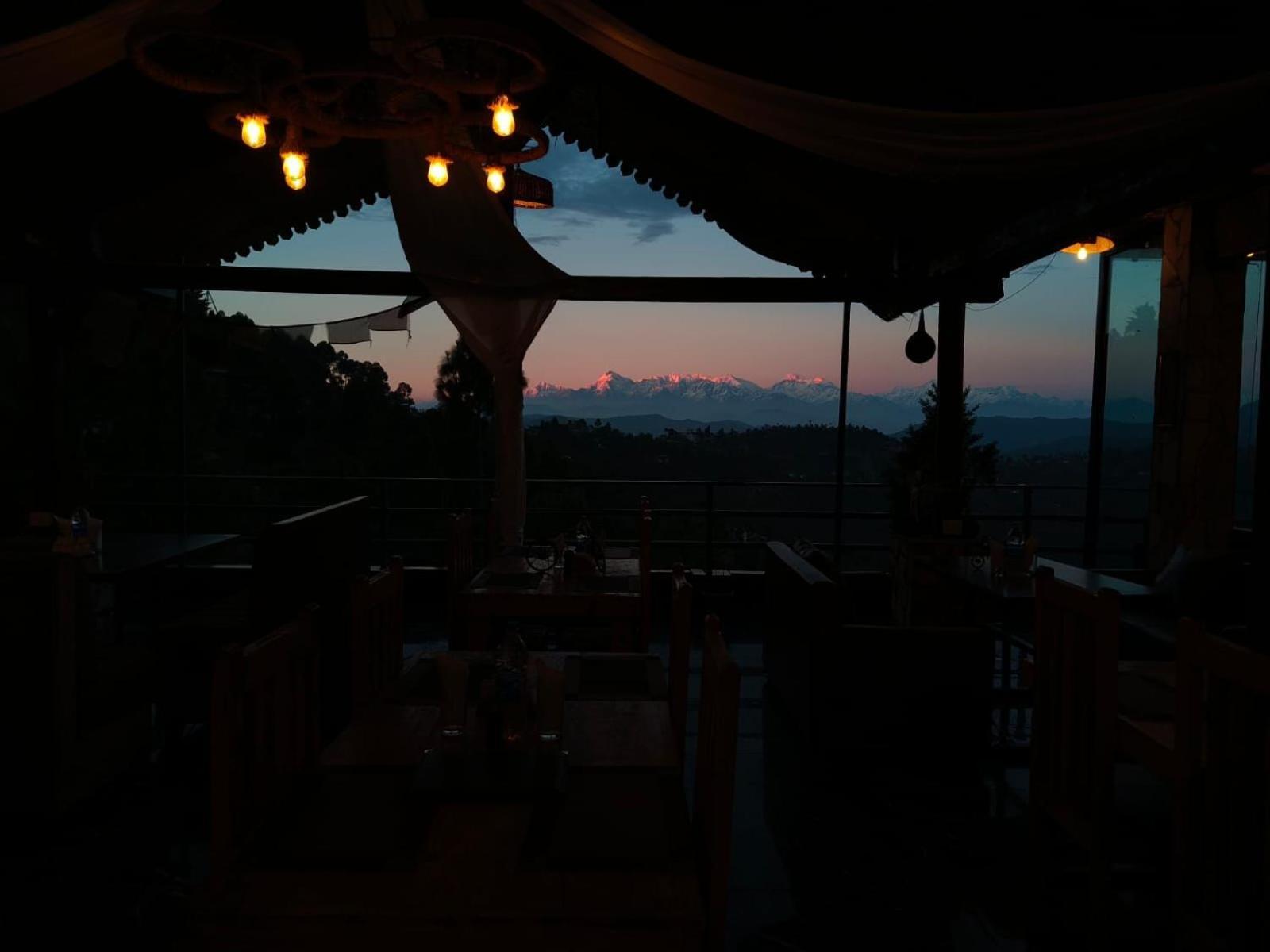 The Himalayan Heights Satya'S Kasardevi Hotell Almora Exteriör bild