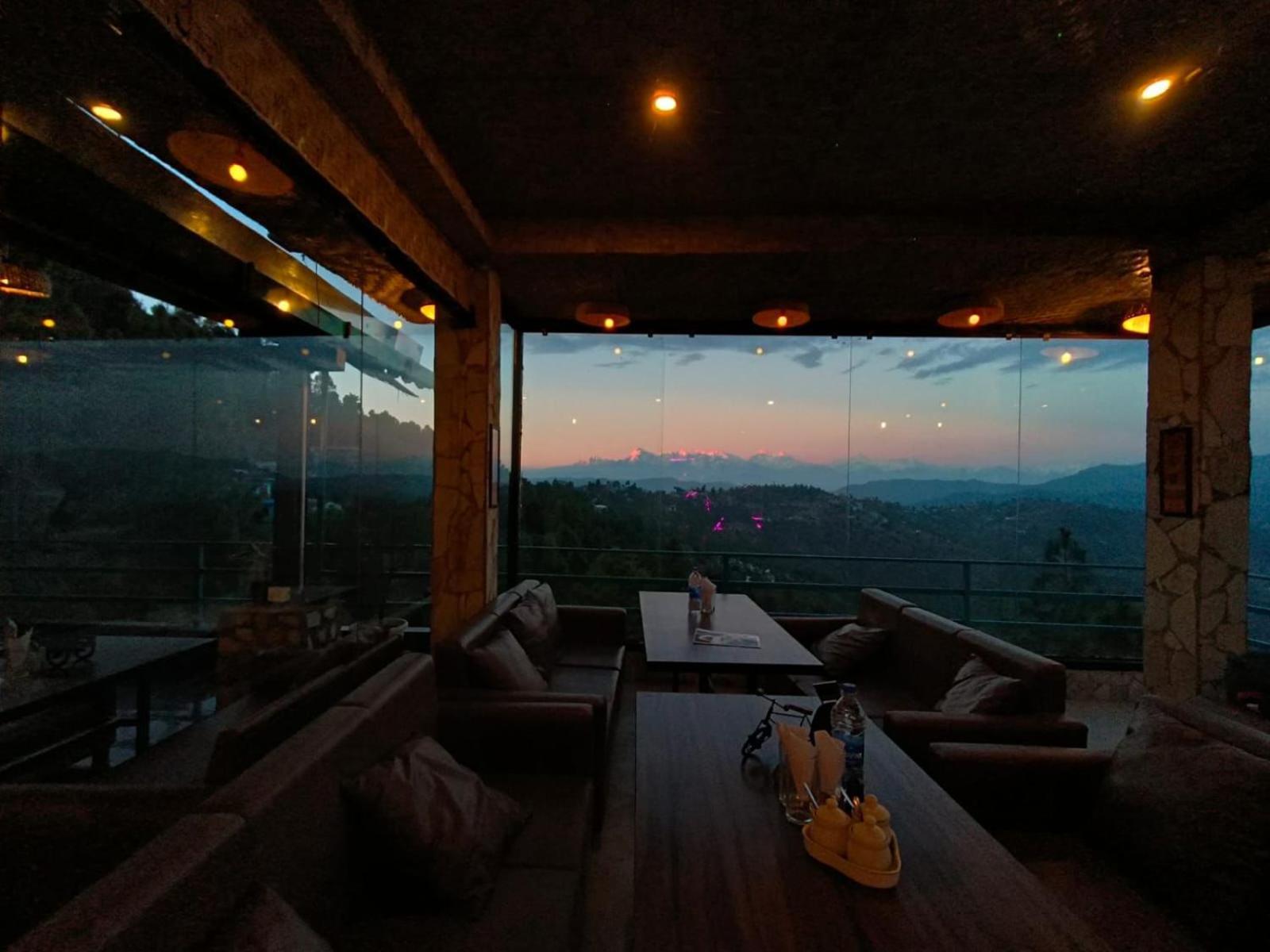 The Himalayan Heights Satya'S Kasardevi Hotell Almora Exteriör bild
