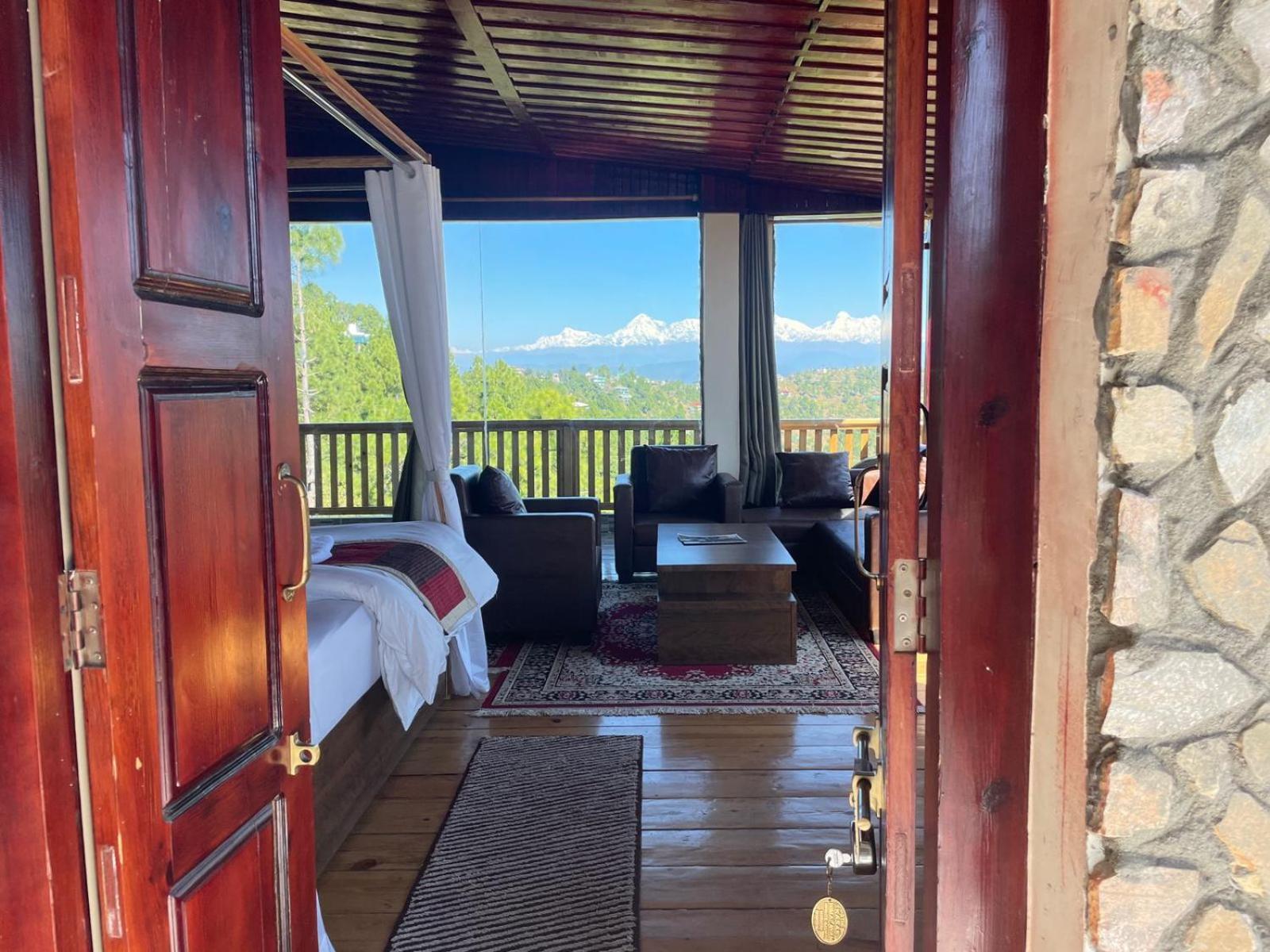 The Himalayan Heights Satya'S Kasardevi Hotell Almora Exteriör bild