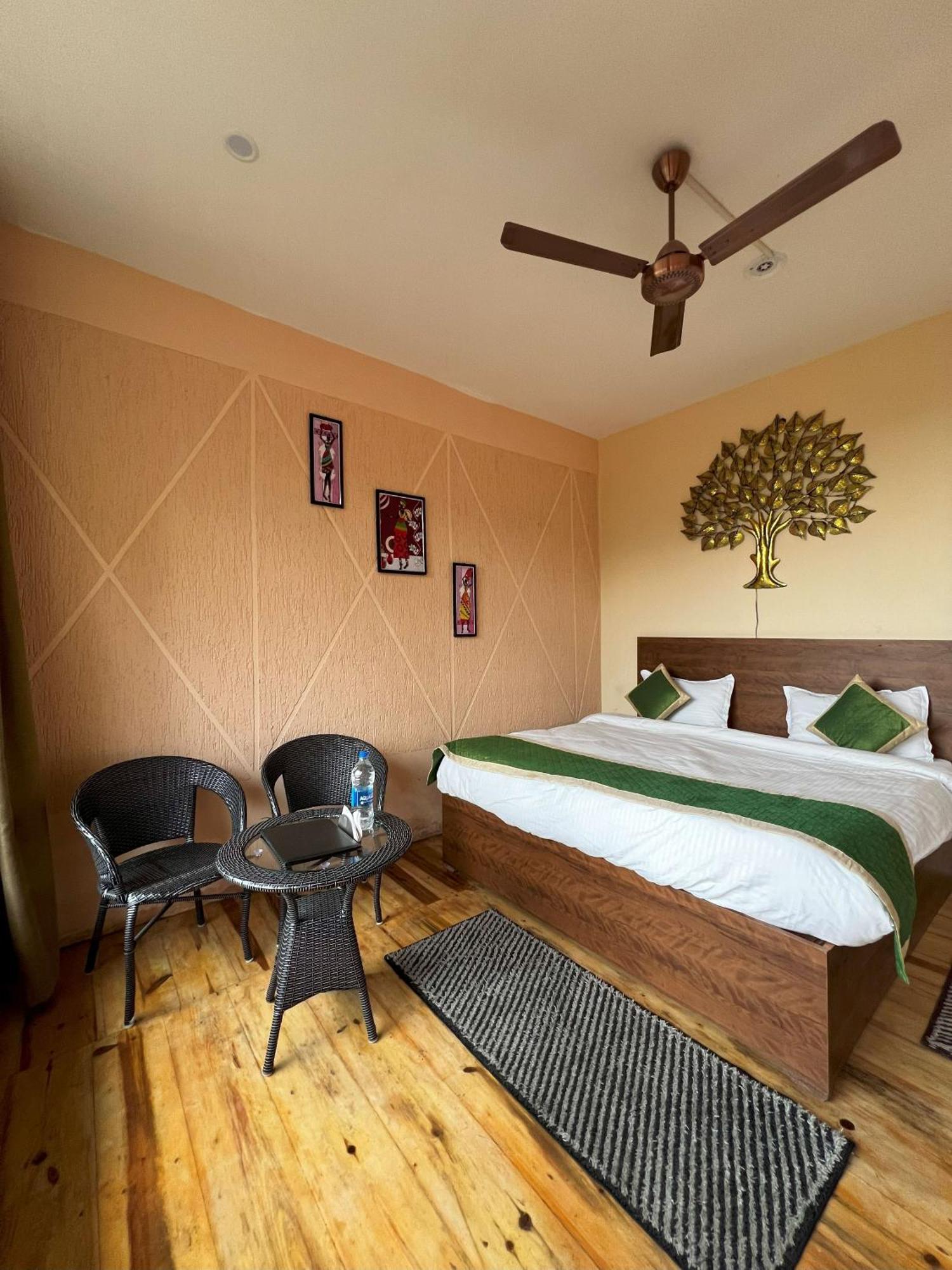 The Himalayan Heights Satya'S Kasardevi Hotell Almora Exteriör bild