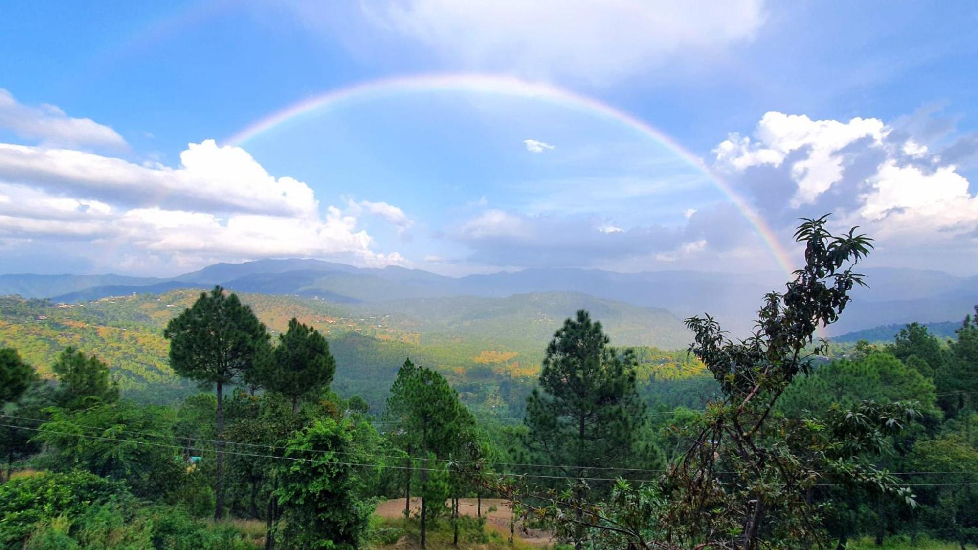 The Himalayan Heights Satya'S Kasardevi Hotell Almora Exteriör bild