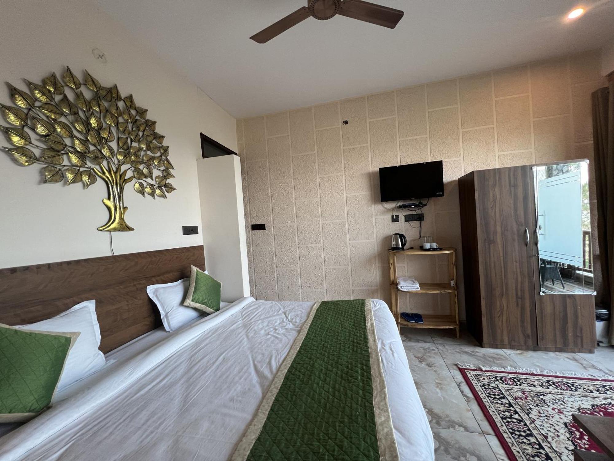 The Himalayan Heights Satya'S Kasardevi Hotell Almora Exteriör bild