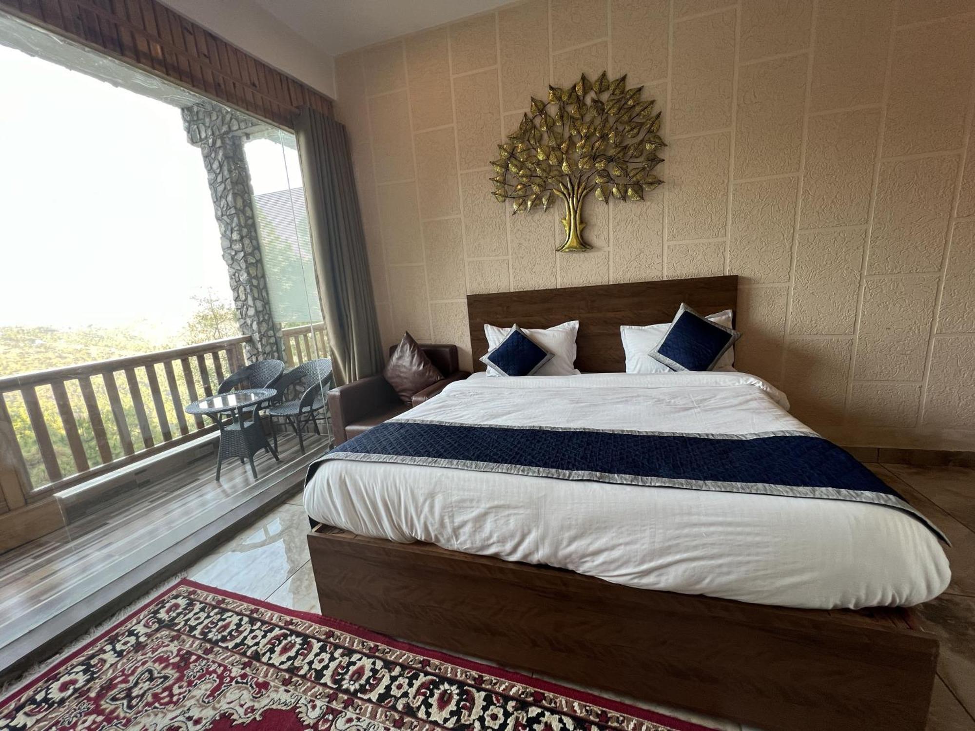 The Himalayan Heights Satya'S Kasardevi Hotell Almora Exteriör bild