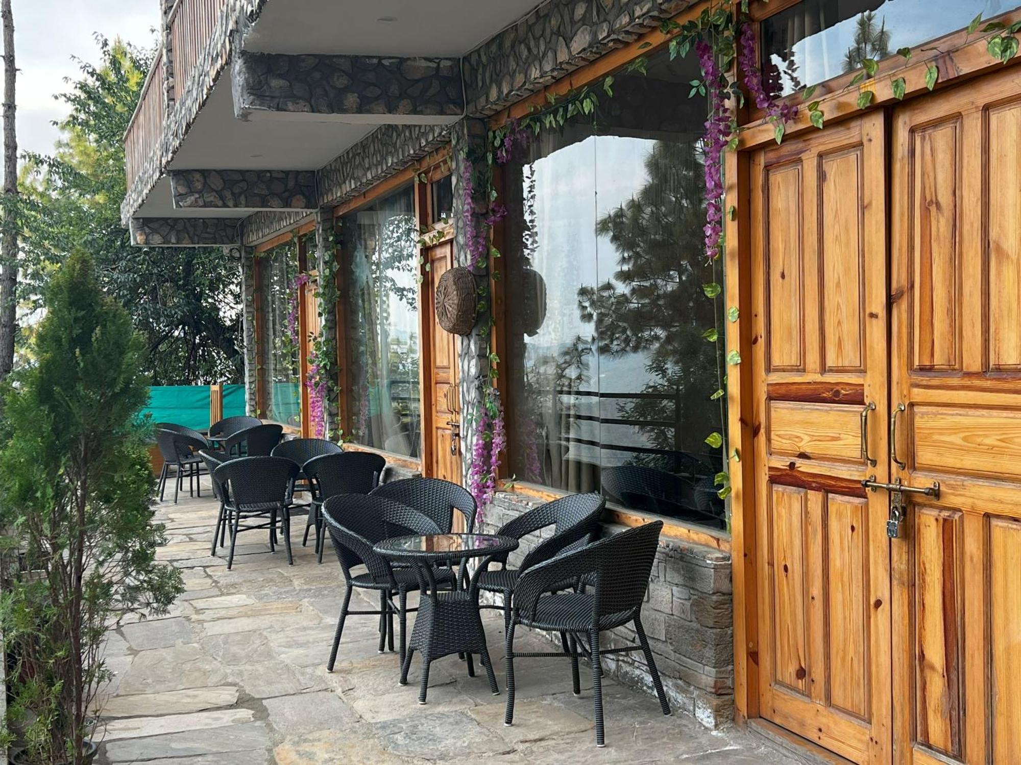 The Himalayan Heights Satya'S Kasardevi Hotell Almora Exteriör bild