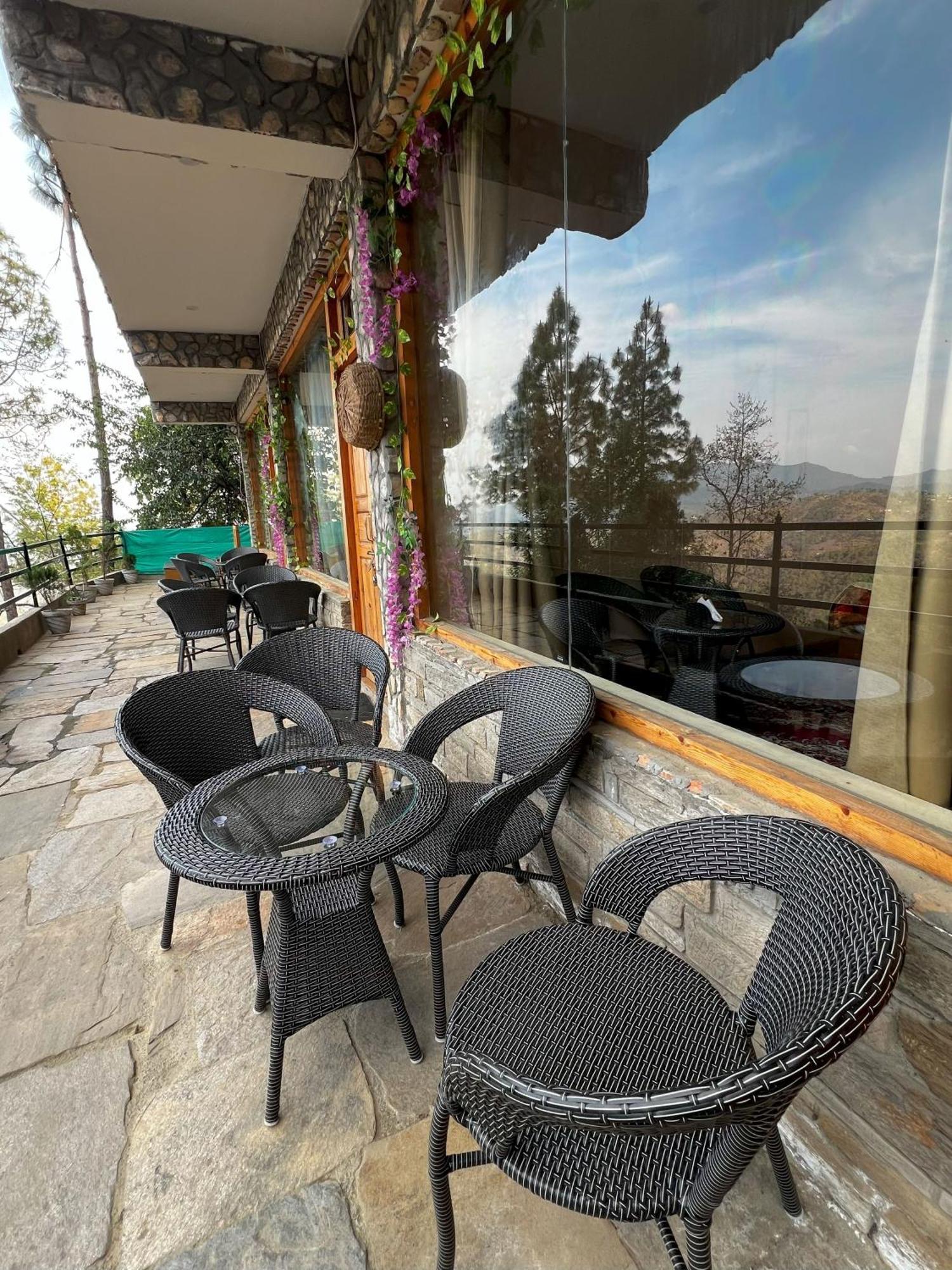 The Himalayan Heights Satya'S Kasardevi Hotell Almora Exteriör bild